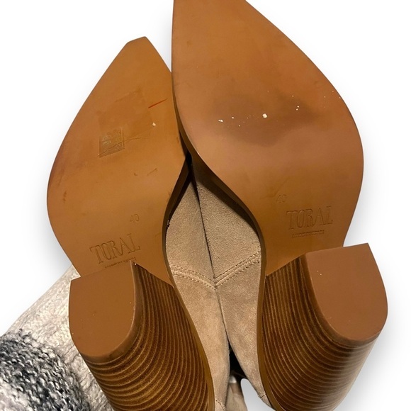 Toral Revolve Suede Ankle Booties Size 40 Western Beige Excellent Condition - Picture 5 of 6